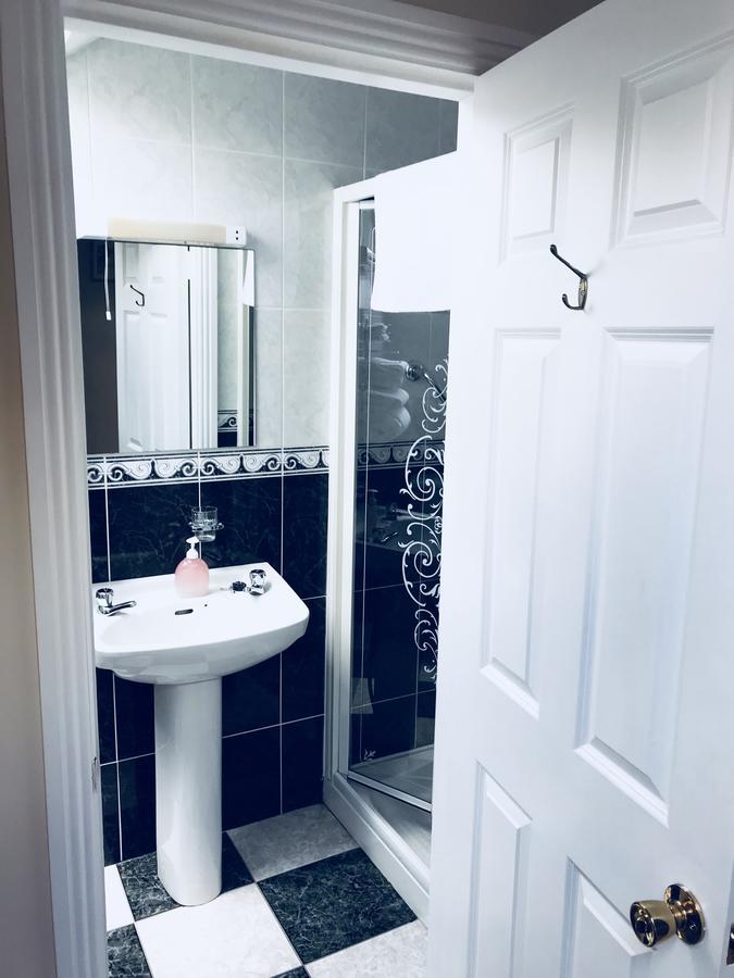 קילקני San Antonio Guesthouse מראה חיצוני תמונה