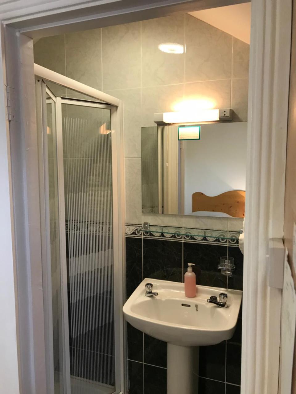 קילקני San Antonio Guesthouse מראה חיצוני תמונה